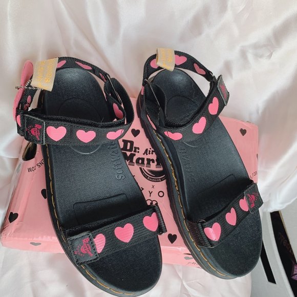 Lazy Oaf x Doc Marten Heart Sandal 🤍 size 4.5 - Picture 10 of 14